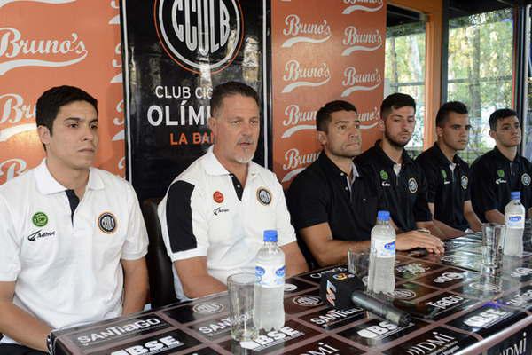 Capelli- Ojalaacute que la gente confiacutee en el  equipo nuevamente 