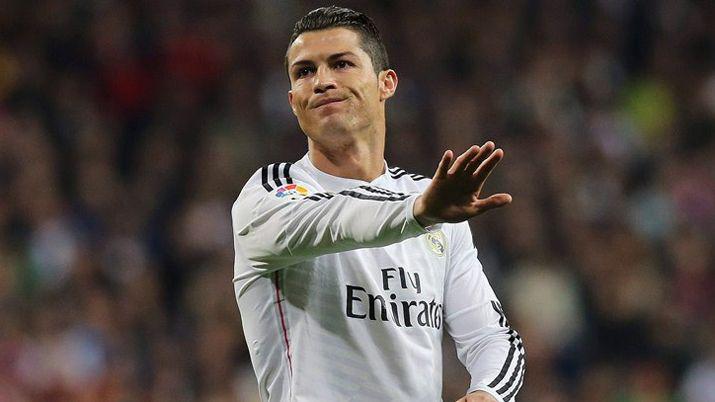 iquestSe va- Cristiano Ronaldo busca casa y colegio en Londres
