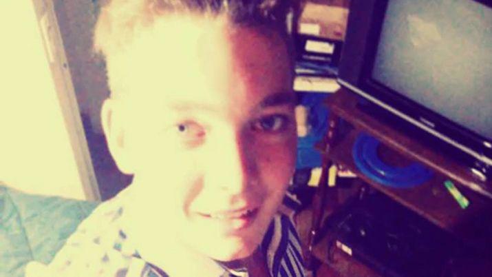 Volcoacute con el cuatriciclo y murioacute- su novia estaacute grave