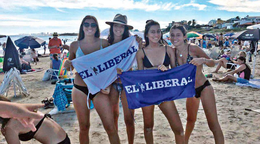 El balneario La Posta del Cangrejo convoca a quienes buscan disfrutar de la playa tranquila y las olas
