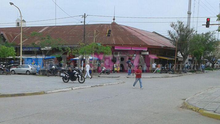 Paacutenico en el Mercado Municipal de Antildeatuya- sujeto gatilloacute en la cabeza a carnicero
