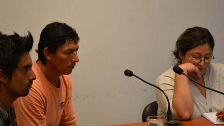 Rodríguez (remera naranja) prófugo Alexis Gonz�lez el segundo acusado