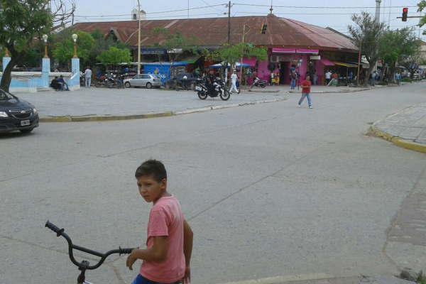 Te voy a llenar la cabeza de plomo le gritoacute al ex de su novia y le gatilloacute tres veces 