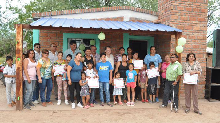 Entregan viviendas sociales en el Dpto Pellegrini