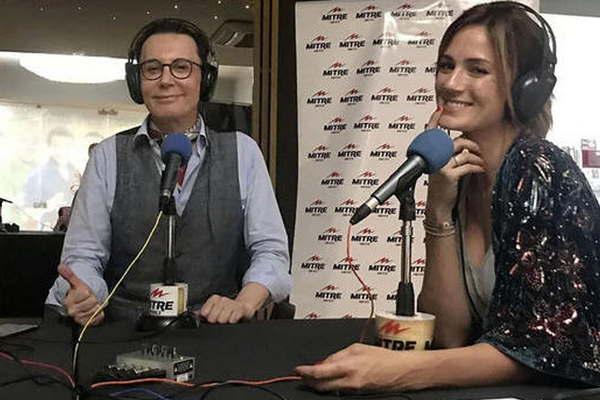 Polino y Paula Chaves debutaron desde Carlos Paz con un ciclo radial
