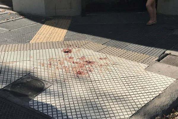 Apuntildealaron a un turista ruso durante un asalto en pleno centro portentildeo