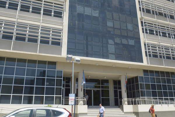 Abusaba de la hija de su concubina y fue descubierto por su cuntildeado