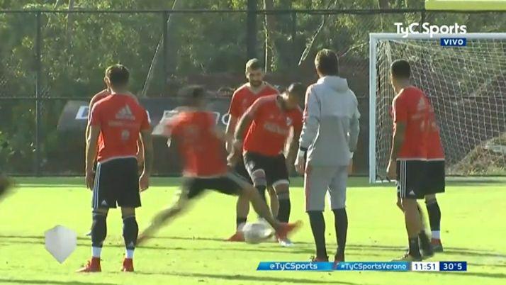 VIDEO  iexclTremendo cantildeo de Maidana a Scocco