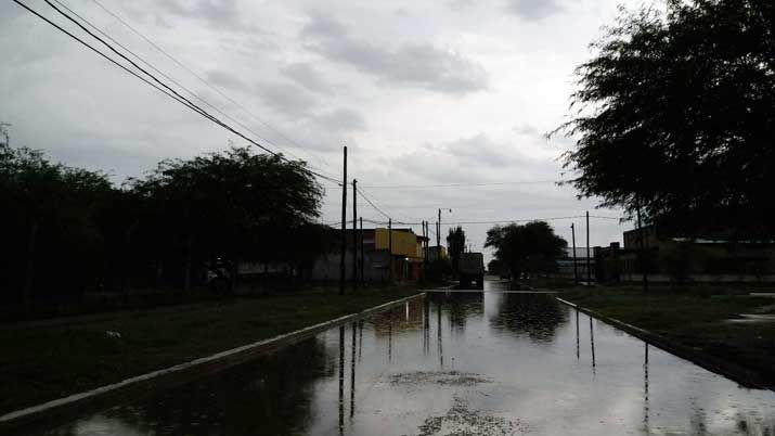 Intensa lluvia en Colonia Dora durante esta mantildeana