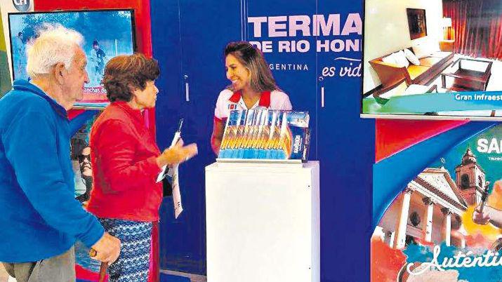 El nombre de Santiago suena fuerte en las playas de La Feliz