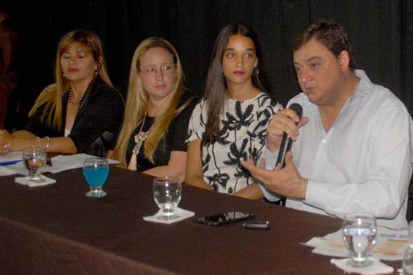 La comuna loretana presentoacute proyecto integral contra la violencia de geacutenero