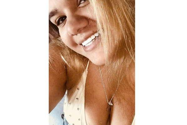 Morena Rial cosechoacute 30 mil likes con el posteo de sus lolas 