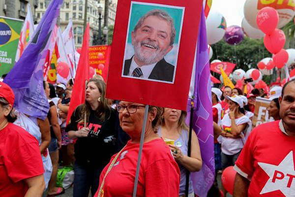 El PT se moviliza antes del decisivo juicio contra Lula