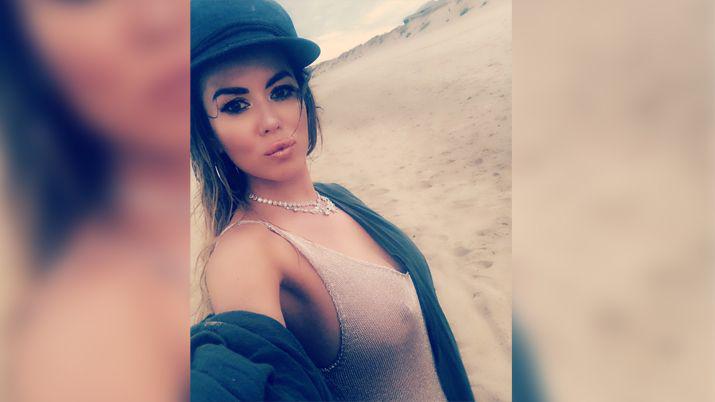 Una santiaguentildea maquilloacute a Karina Jelinek en su uacuteltima produccioacuten