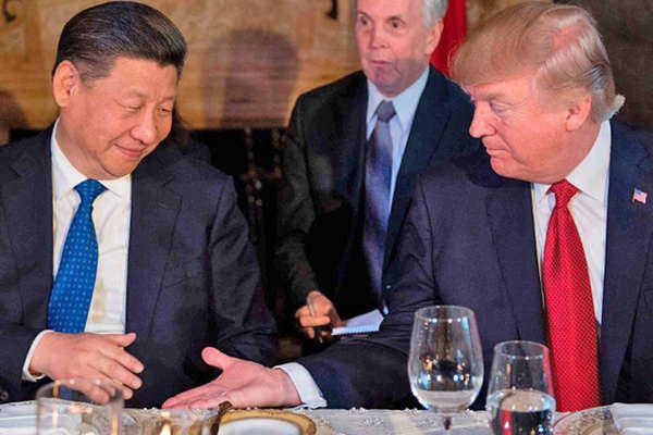 Trump advirtioacute a China por el aumento del deacuteficit comercial y dijo que no es sostenible 