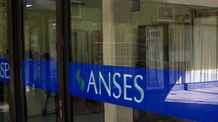 Anses brinda nuevo servicios a traveacutes de su web