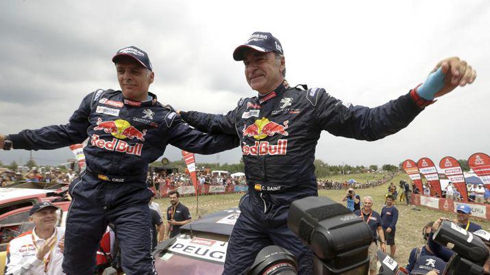 Sainz logroacute su segundo titulo en la categoriacutea autos