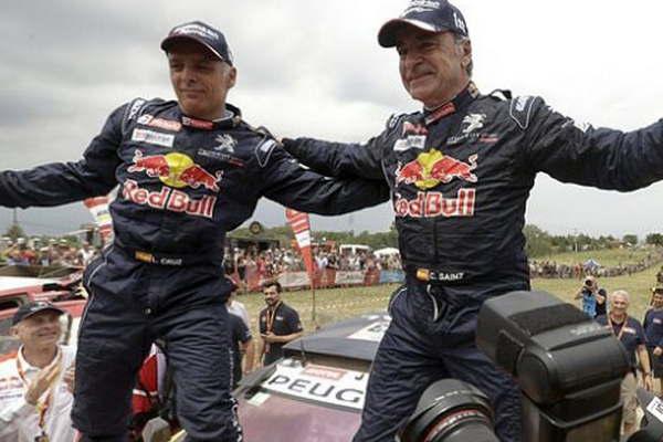 El veterano Carlos Sainz ganoacute su segundo Dakar 