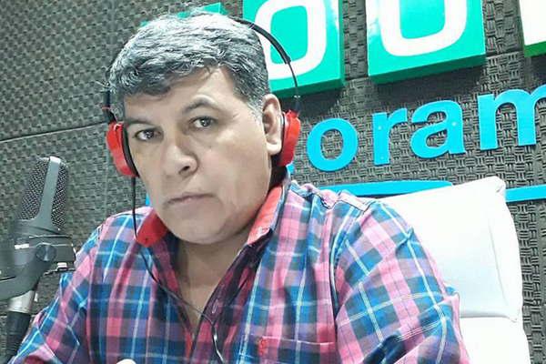 Dolor por la muerte del periodista Omar Diacuteaz