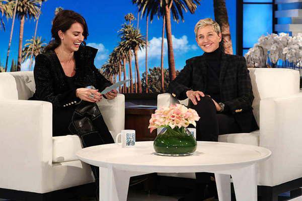 Peneacutelope protagonizoacute un risuentildeo acto con Ellen DeGeneres en TV 