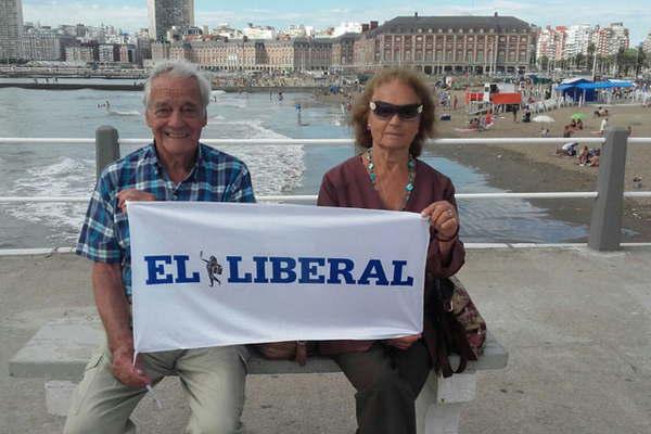 Los santiaguentildeos viven momentos felices en las arenas de Mar del Plata