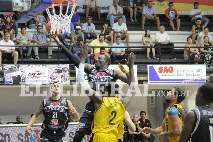 Oliacutempico perdioacute por 79 a 76 ante Obras Sanitarias