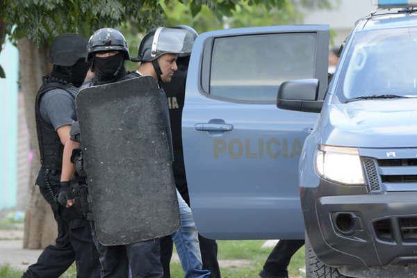 iexclHabraacute balas para todos la enigmaacutetica promesa tras el homicidio de Cococho Acosta