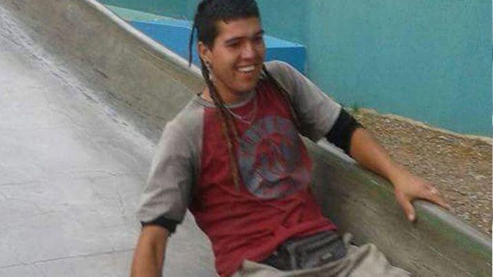 Un rosarino fue a un hospital peruano por un dolor de muela y terminoacute en coma