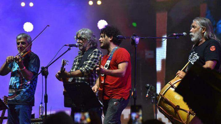 Julio Paz- Cantar los temas de los changos es un acto de admiracioacuten