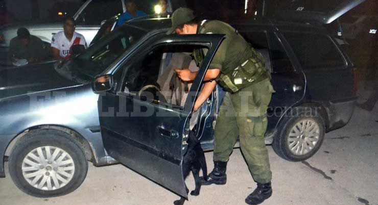 Familia de Bolivia regresaba de vacaciones con 14 kg de cocaiacutena