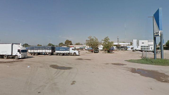 El incidente fue a metros de una estación de servicios ubicada en uno de los accesos a la ciudad de Frías