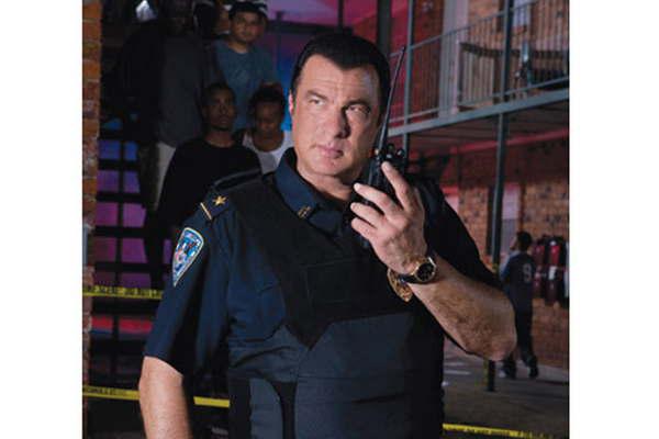 Seagal es acusado de violacioacuten a una mujer en 1993 
