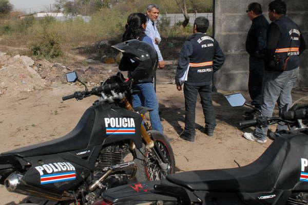 Imputan a una mujer por colgar a Toby y tambieacuten investigan a vecino por la muerte del Caniche Toy