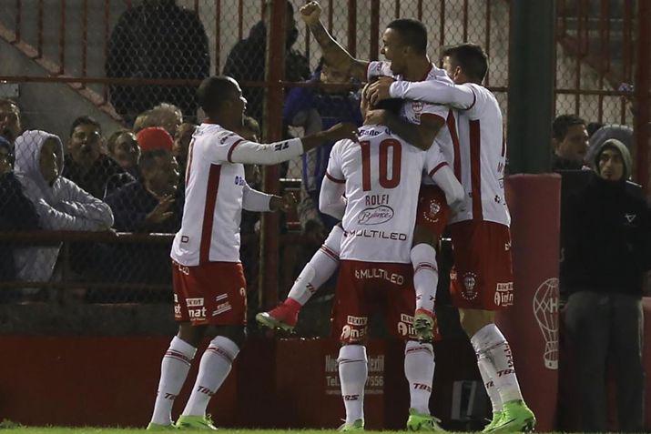 El Globo se impuso por 1-0 con gol de penal de Ignacio Pussetto