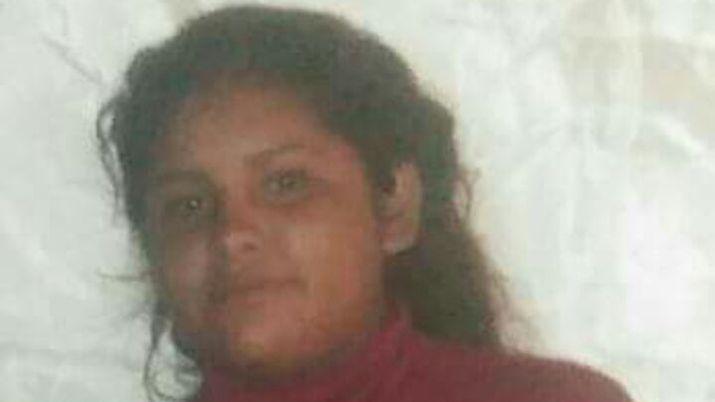 Buscan con desesperacioacuten a adolescente que salioacute a comprar pan y no volvioacute