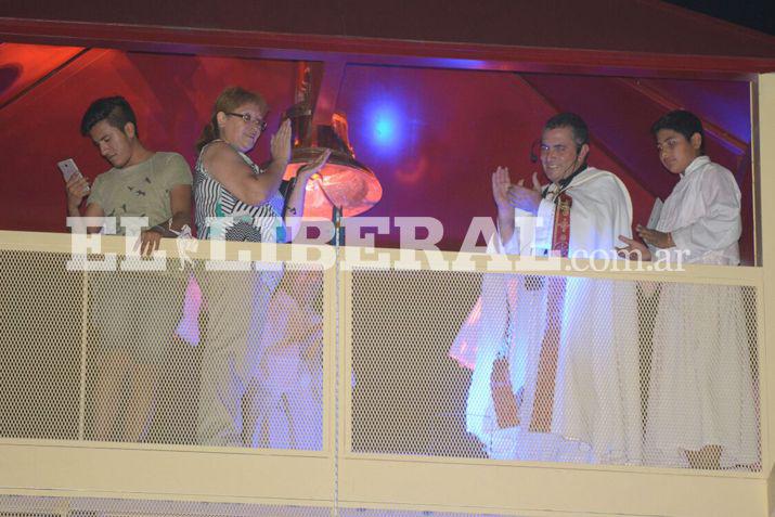 La bendición se desarrollo en el templo del barrio El Cruce de La Banda