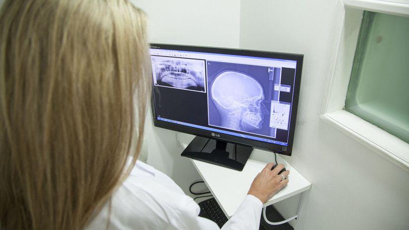 Insoacutelito- Le dispararon en la cabeza y ella llegoacute caminado al hospital