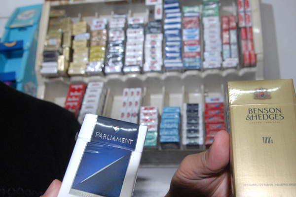 El Gobierno nacional prorrogoacute hasta fines del corriente mes los impuestos a los cigarrillos