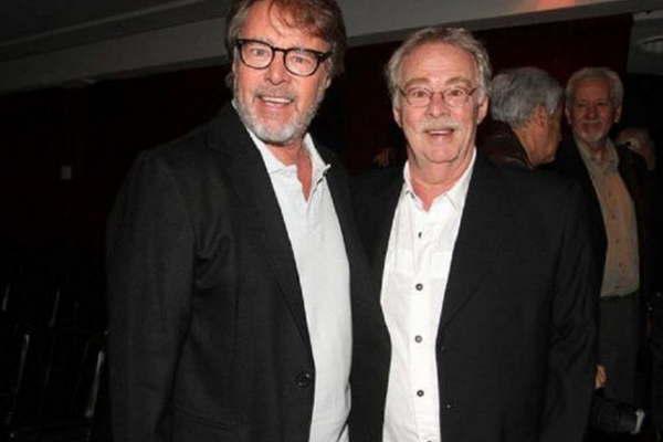 El actor argentino Mario Pasik se riacutee de su muerte 