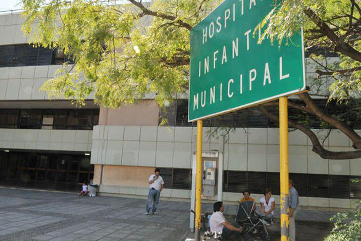 Las hermanitas fueron internadas en el Hospital Infantil de la capital mediterrnea