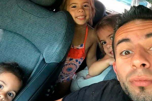 Matiacuteas Defederico se reencontroacute con sus tres hijas en Villa Carlos Paz 