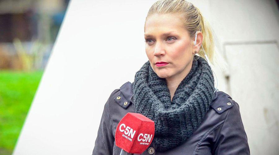 La familia el refugio de los hijos de Deacutebora Peacuterez Volpin