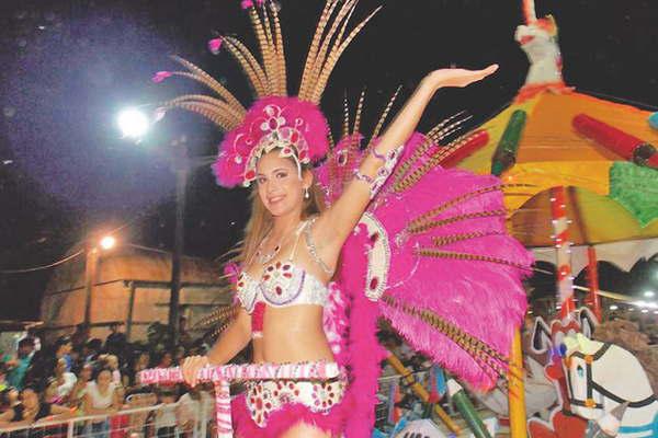 Quimiliacute viviraacute las noches iniciales de la fiesta maacutes importante del antildeo