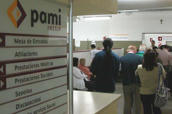 El Pami ya modificoacute el sistema  de traslados programados 