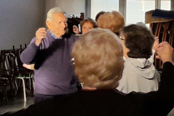 El Centro de Jubilados ofreceraacute talleres