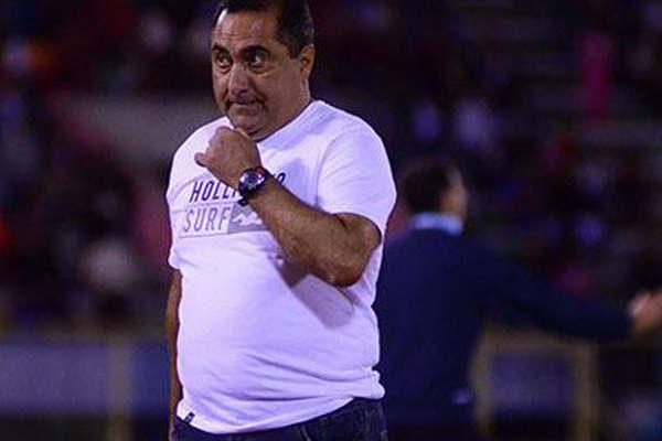 Julio Zamora denuncioacute a los dirigentes del Real Potosiacute de Bolivia