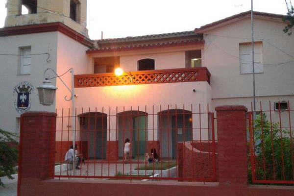 Afirma que un vecino de la zona le roboacute bienes de su propiedad