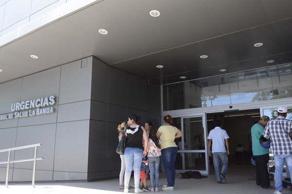 Dos joacutevenes en motocicleta dispararon e hirieron a un menor