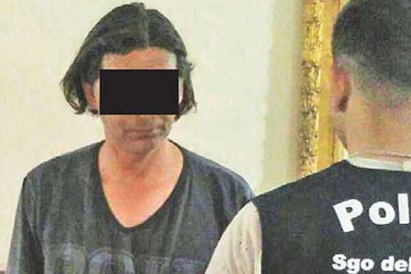 Detuvieron al padre de la adolescente que se habiacutea fugado por abuso sexual