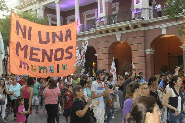 Organizan un nuevo Paro Internacional de Mujeres en Santiago 